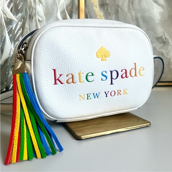 Kate Spade Kourtney Rainbow Camera Bag EUC - Picture 4 of 14